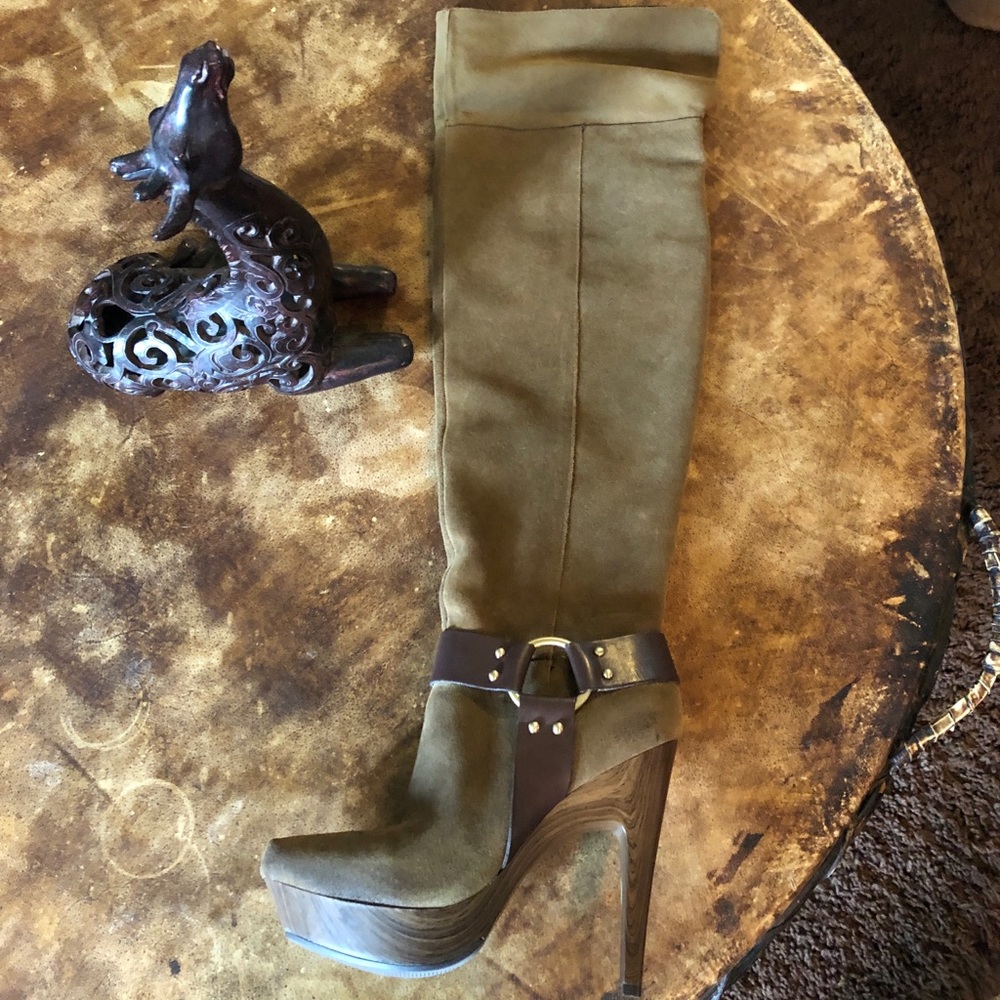 Jessica Simpson over the knee boot